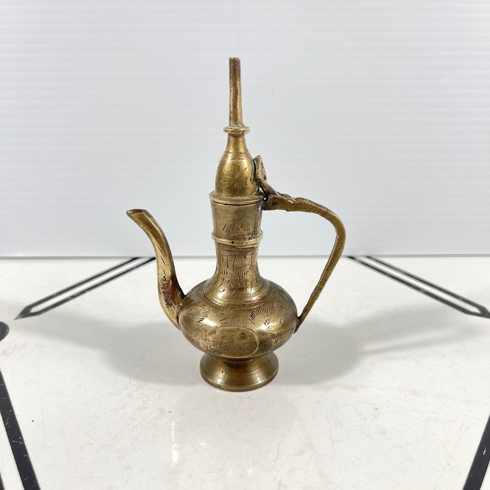 Vintage‎ Etched Brass Miniature Dallah Arabic Coffee Pot Decorative 4.5 Inch